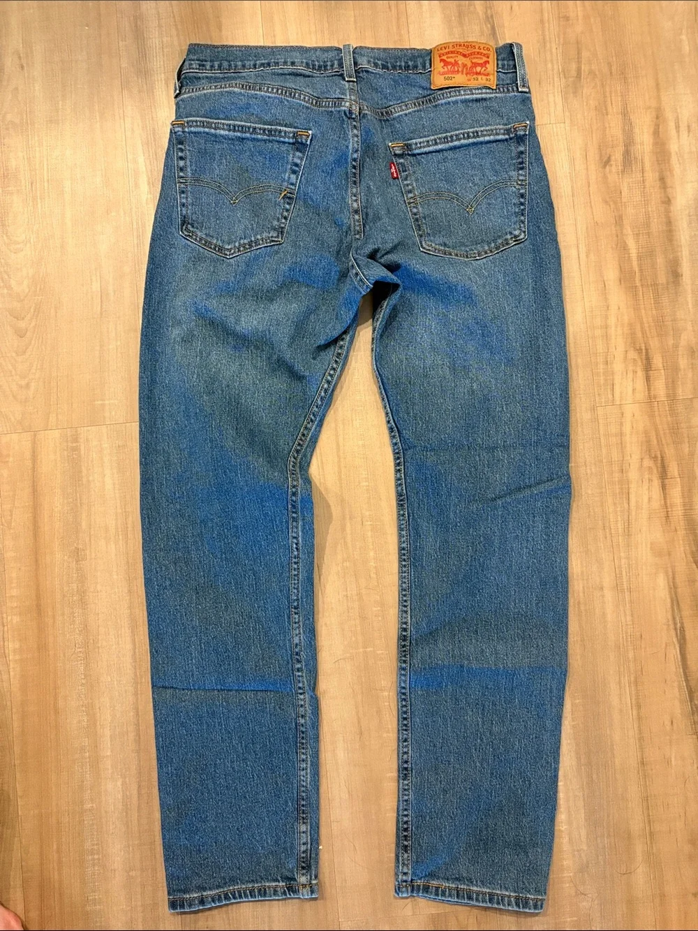 Levi's Men's Medium Blue Straight Jeans